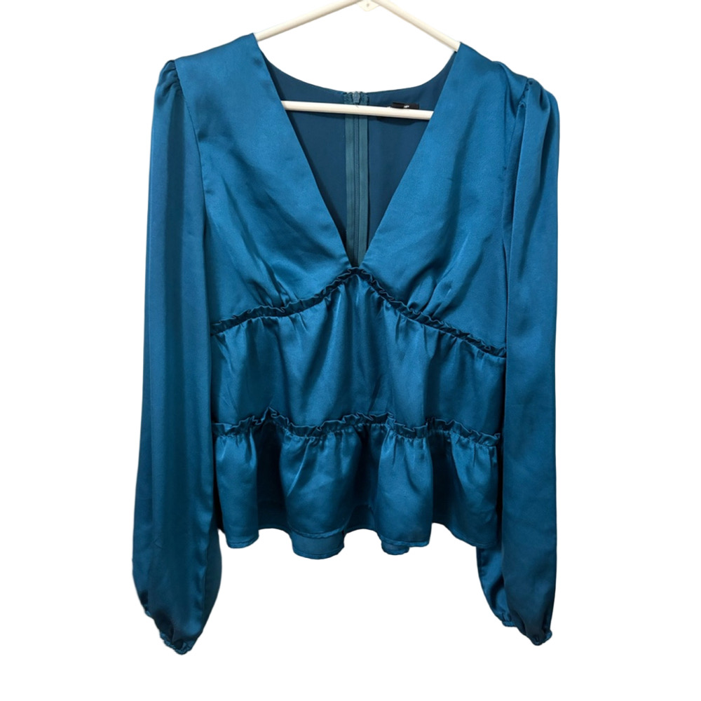 Mittoshop satin “V” neck long sleeve blouse color teal size M